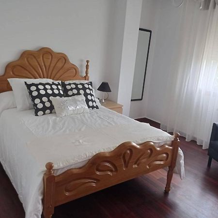 Vivienda Amplia Y Luminosa A Escasos Metros De La Playa De Cangas. Екстер'єр фото