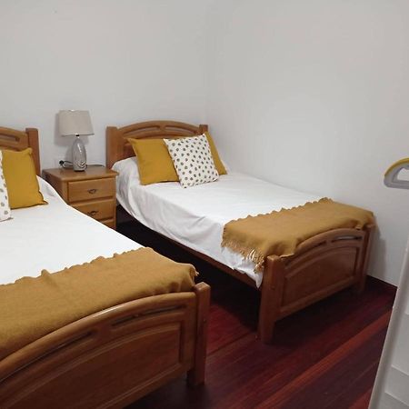 Vivienda Amplia Y Luminosa A Escasos Metros De La Playa De Cangas. Екстер'єр фото