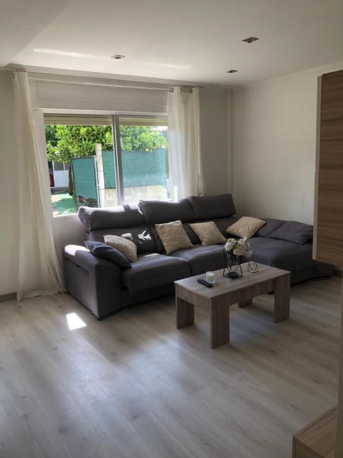 Vivienda Amplia Y Luminosa A Escasos Metros De La Playa De Cangas. Екстер'єр фото